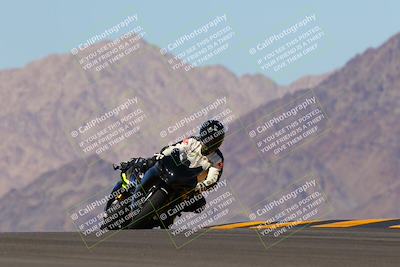 media/Oct-09-2022-SoCal Trackdays (Sun) [[95640aeeb6]]/Turn 9 (1pm)/